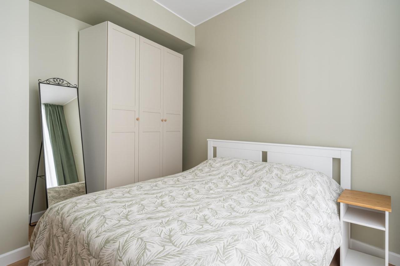 Spacious 1-Bedroom Apartment In The Heart Of Old Town Riga Kültér fotó