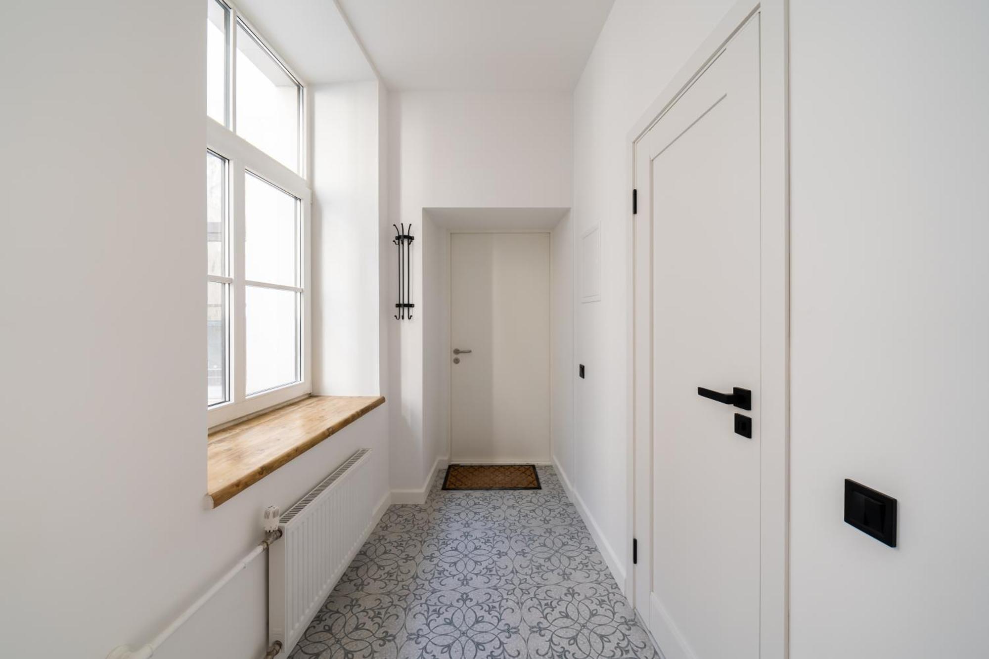 Spacious 1-Bedroom Apartment In The Heart Of Old Town Riga Kültér fotó