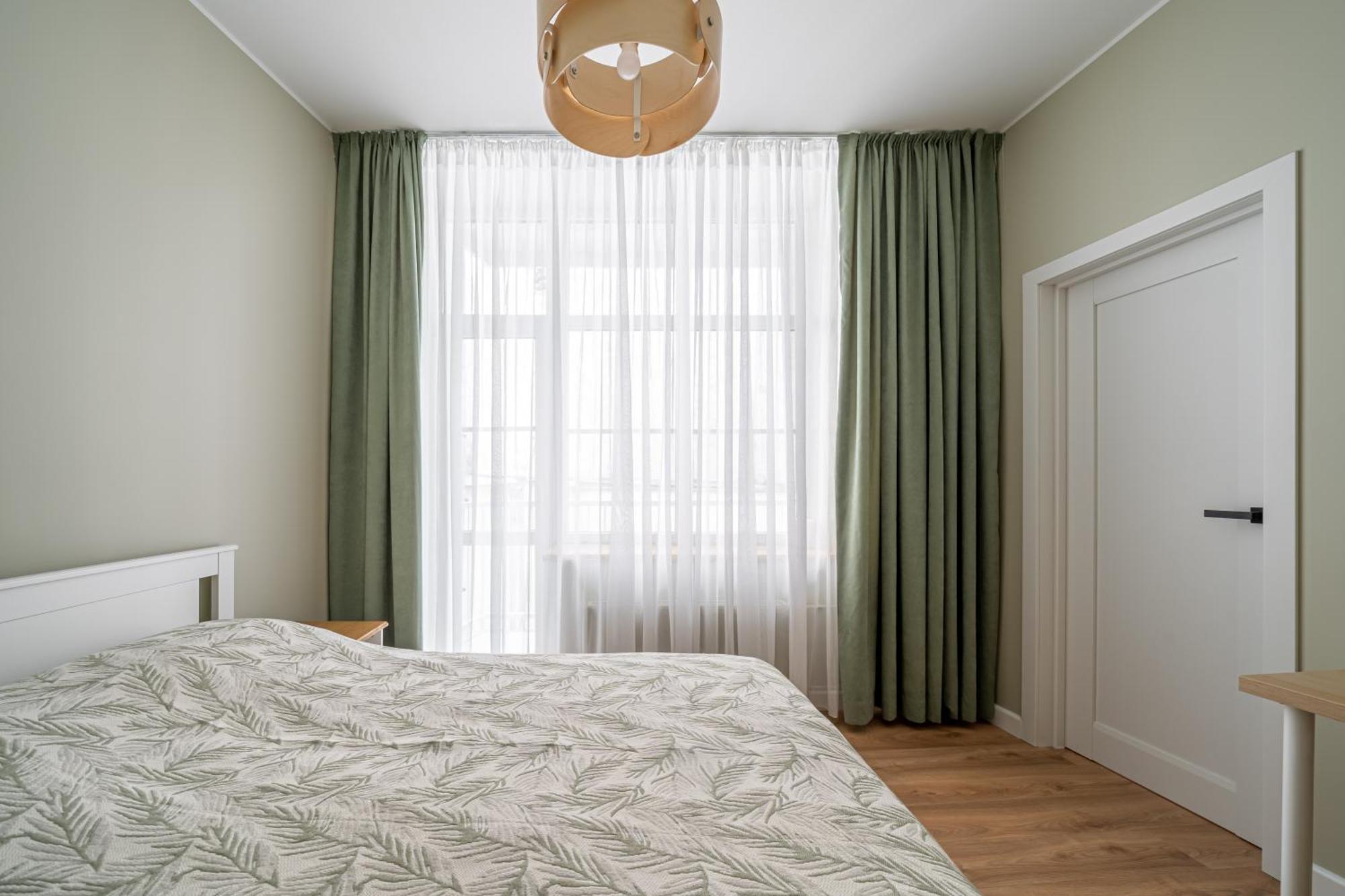 Spacious 1-Bedroom Apartment In The Heart Of Old Town Riga Kültér fotó