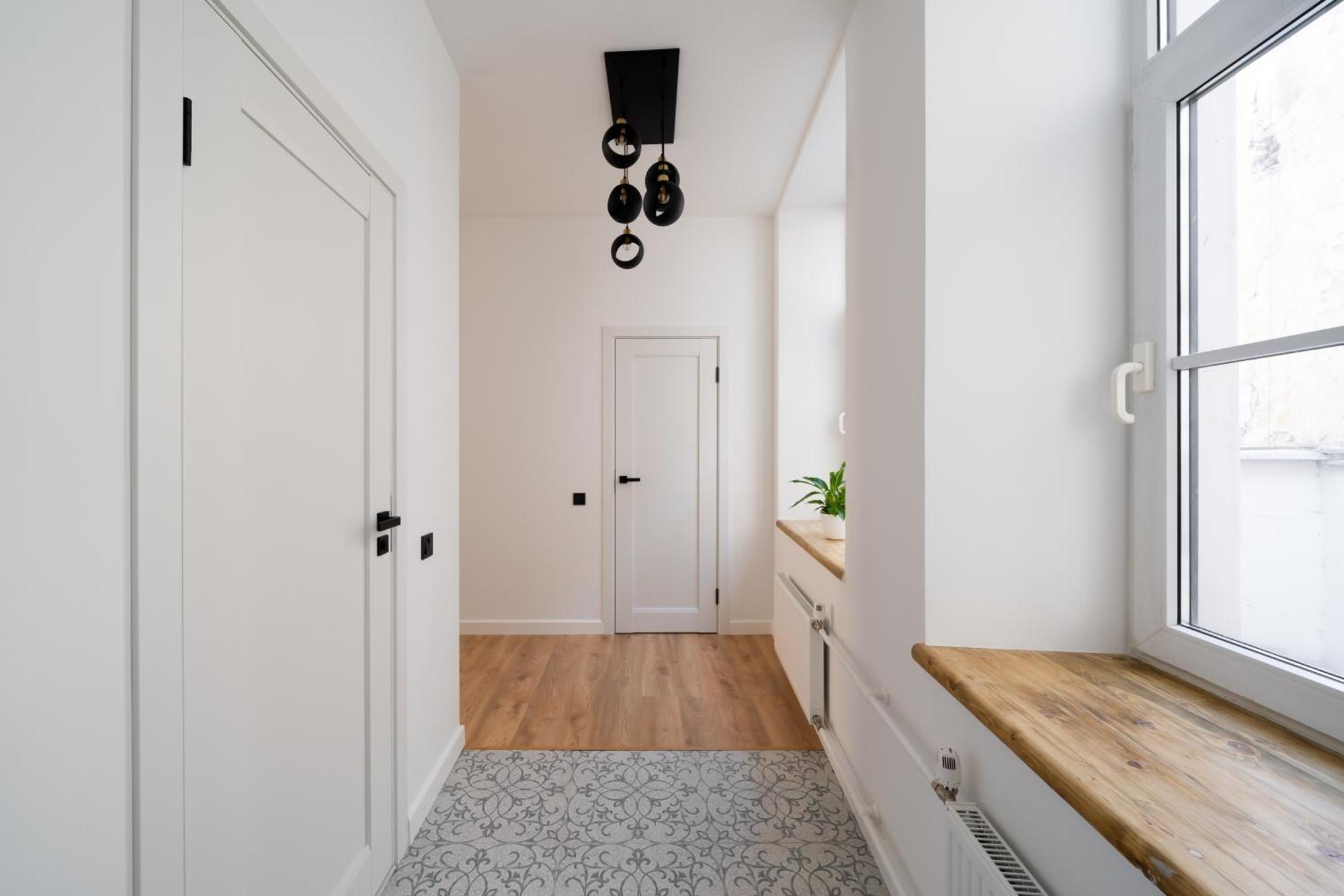 Spacious 1-Bedroom Apartment In The Heart Of Old Town Riga Kültér fotó